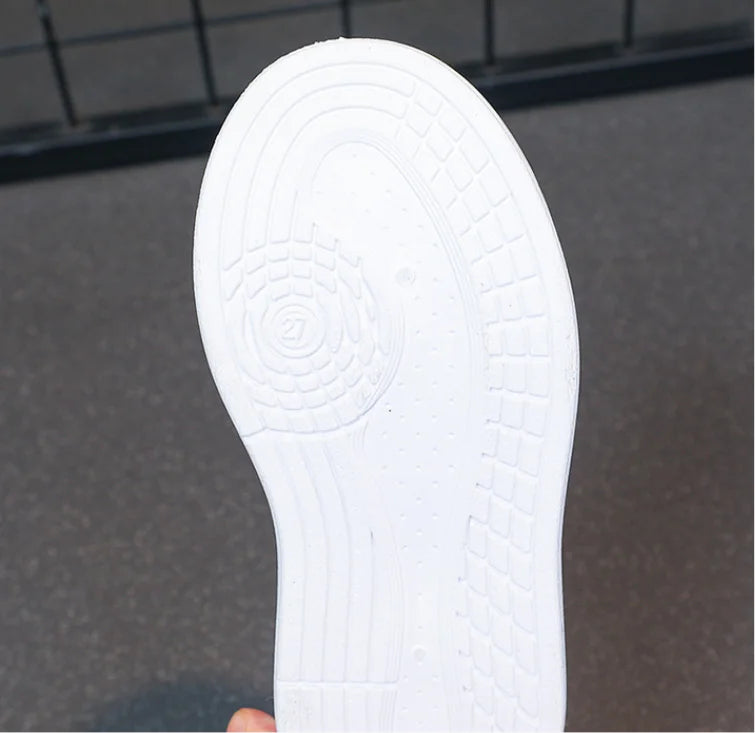 Chaussures K-pop Demon Hunters – Baskets légères unisexes style anime (antidérapantes et confortables)